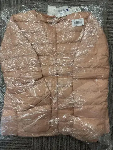 UNIQLO 울트라 라이트 다운 M 핑크 새상품