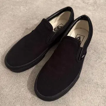 Vans 블랙 슬립온 25.5cm