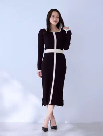 overE 오버 타이트풍 프론트 버튼 니트 원피스 96