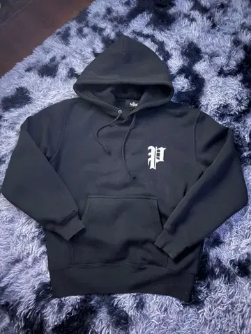 PHATRNK 블랙 후드 부착 후드티