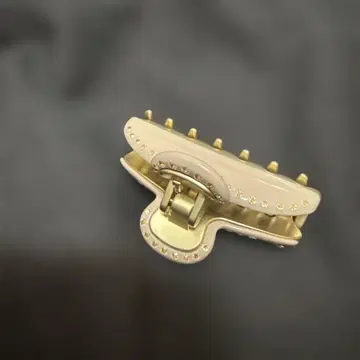 베이지 스톤 장식 헤어 클립 중형