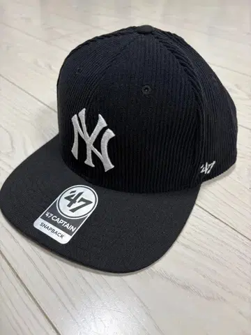 [ 새상품 ] 47 CAPTAIN 양키스 코듀로이 블랙