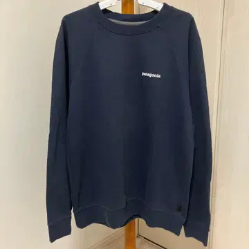 patagonia 네이비 맨투맨 M