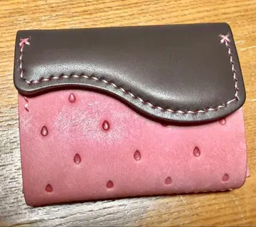 초코 이치고 3단 접이식 지갑