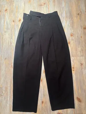 BONBON STORE TWO TUCK PANTS B4012