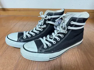CONVERSE 블랙 하이컷 스니커즈