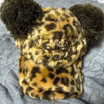 레오파드 무늬 퍼 캡 디즈니