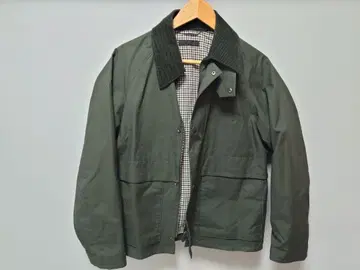 [ UNIQLO ] 유틸리티 숏 블루종 올리브 S 사이즈