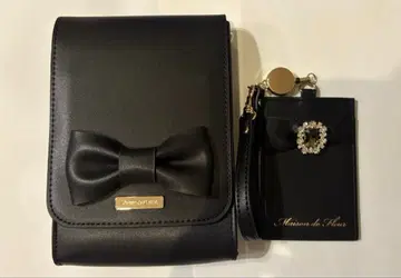 Maison de FLEUR 미니 숄더백 패스 케이스