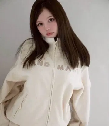 [ AND MARY ] Mary logo fleece jacket