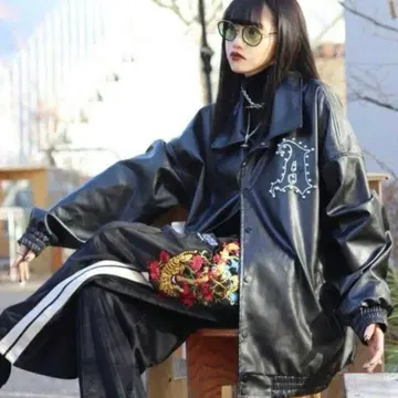 [ L ] 가죽 블랙 자켓 AT FAR HEAVEN 츄우카타베타이