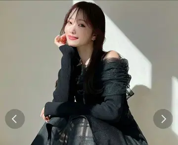 리젝시 백리본 오프숄더 니트탑