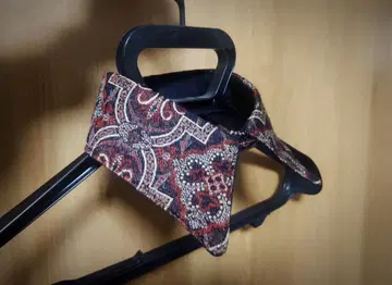 탈부착 카라 작가 작품