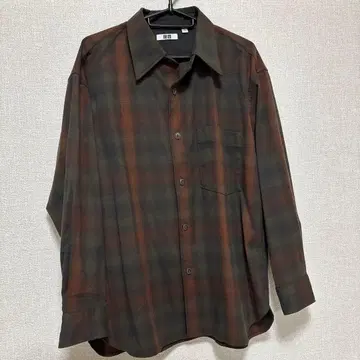 유니클로 U 체크 무늬 셔츠 M 사이즈