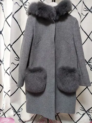 저스 그리티 퍼 코트