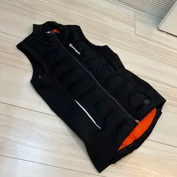 투어 사양 반액 하이브리드 플레이 다운 베스트 사이즈 S 테일러메이드