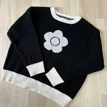 MARY QUANT 데이지 니트 풀오버