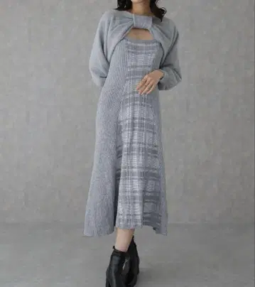 배색 체크 무늬 레이어드 니트 원피스