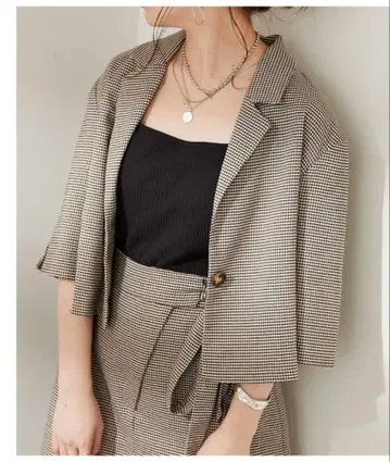 새상품급/미사용 새상품 체크 무늬 반팔 테일러드 자켓 한국 스타일
