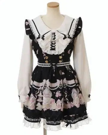 LIZLISA Romantic Cosmetics 패턴 셋업 블랙