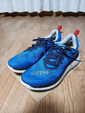 KEEN WK400 28cm
