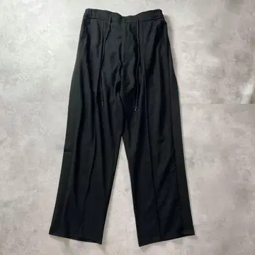 버르위치 이지 팬츠 슬랙스 센터 플리츠 울 혼방 블랙 M