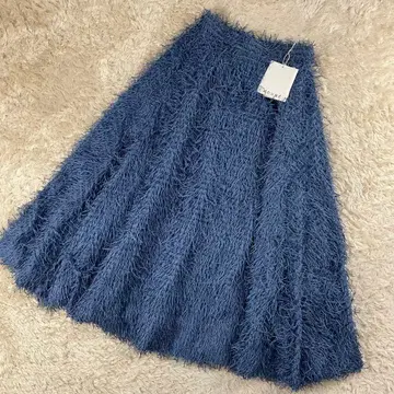 택 포함 새상품 CADUNE 피콕 플레어 스커트 23AW 블루