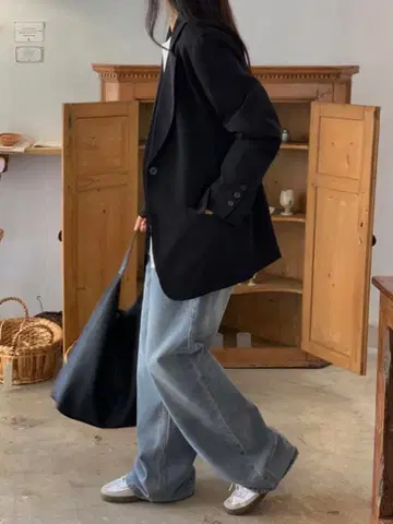 HOTPING 블랙 테일러드 자켓