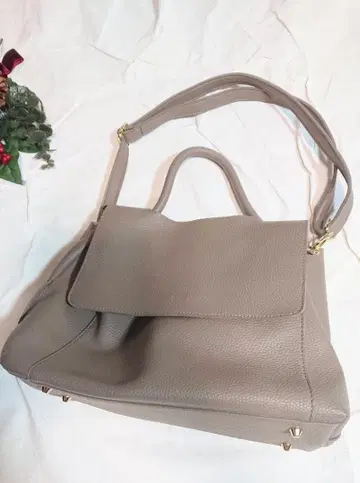 그레이지 숄더백