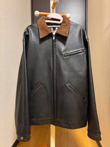 BACKERS 가죽 자켓