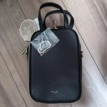 Tal. by yumi 세로형 숄더백 블랙