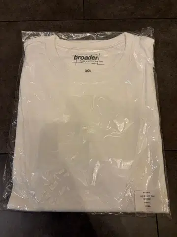 broader BRD BASIC TEE GIGA 화이트