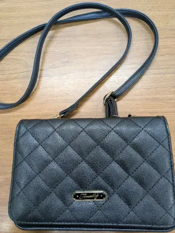 아무로 나미에 Finally 블랙 숄더백