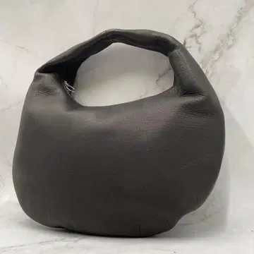 [ 새상품급 ] Aeta 아에타 라운드 원숄더 M 핸드백 DA59