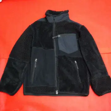 엔지니어드 가먼츠 유니클로 블랙 플리스 자켓