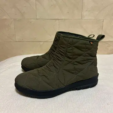 Bogs 올리브 그린 퀼팅 숏부츠