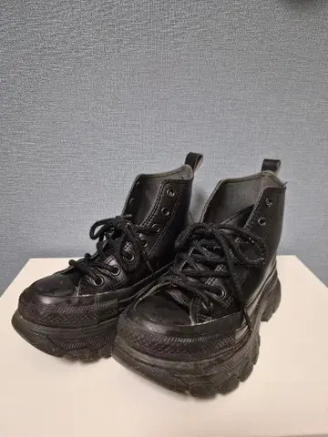 컨버스 올스타 블랙 하이컷 통굽 스니커즈