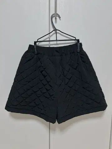 rosy monster 퀼팅 숏팬츠