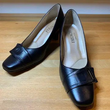 새상품급 프리지 FREACH from KOBE 펌프스 블랙 3E