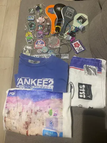 계속 한밤중이면 좋을 텐데 굿츠 세트 [ 은퇴품 ]