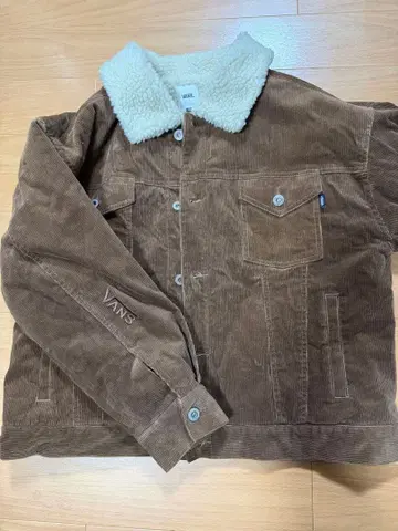 코듀로이 보아 옷깃 자켓 브라운