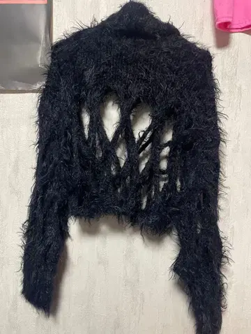 LA BELLE ETUDE 블랙 니트