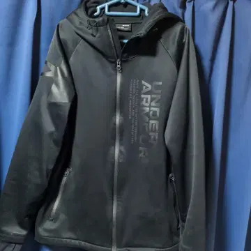 언더아머 속기모 얇은 소재 점퍼 여성용 LG 새상품급