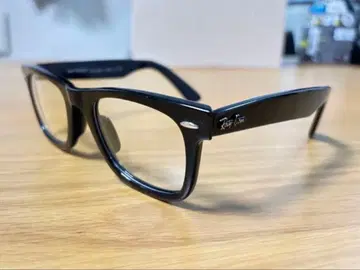 Ray-Ban WAYFARER RB5121