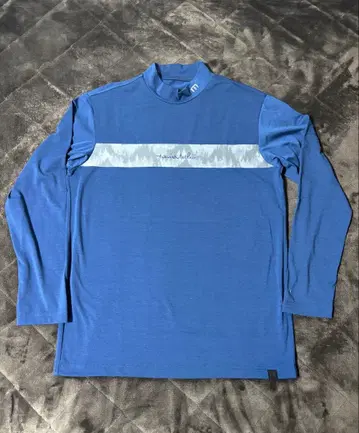 트래비스 매튜 하이넥 긴팔 셔츠