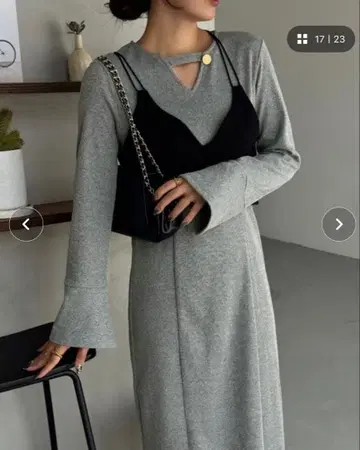 Junoah 플레어 슬리브 I 라인 리브 원피스