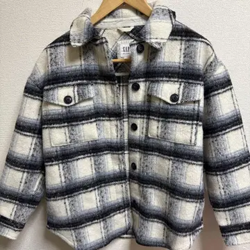 GAP 워셔블 체크 자켓