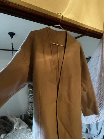 Plain people 베이지 오픈 프론트 롱 코트