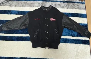 A Tremblay 바시티 자켓 블랙