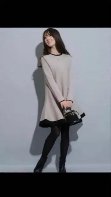 아푸와이저 리셰 배색 미니 니트 원피스 S